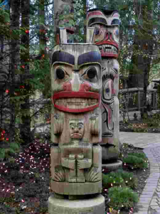 Totem capilano vancouver